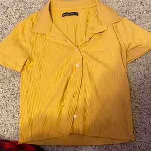 yellow cropped ribbed tee